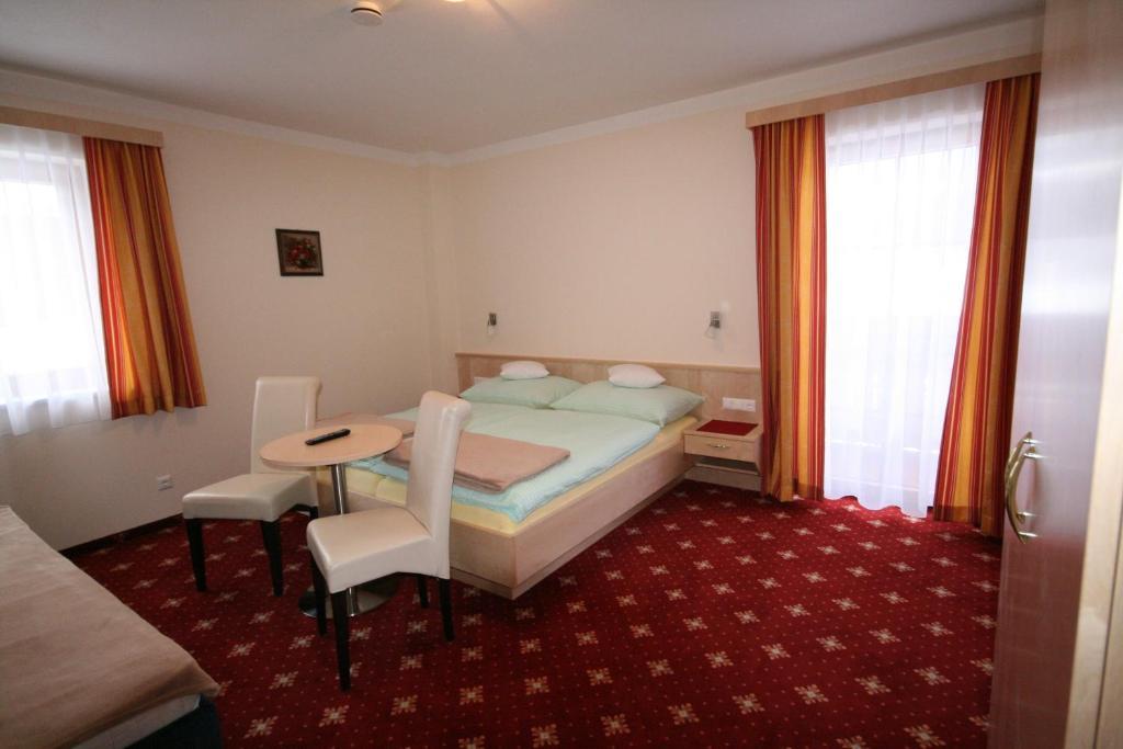 Pension Thorerhof Haus im Ennstal Pokoj fotografie